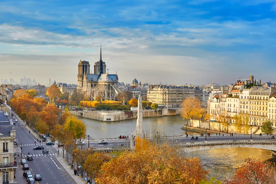 paris